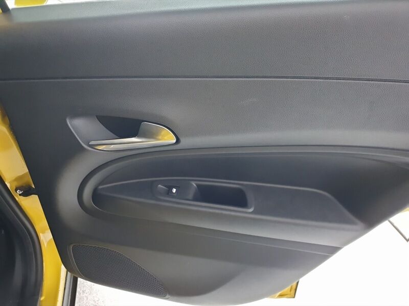 More views of Jeep Avenger