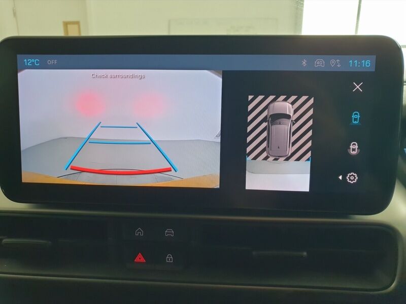 More views of Jeep Avenger