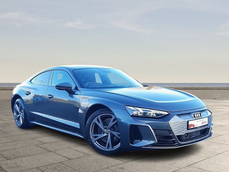 More views of Audi e-tron GT quattro