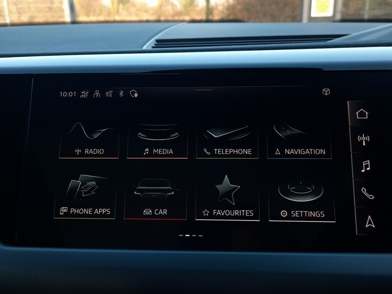 More views of Audi e-tron GT quattro