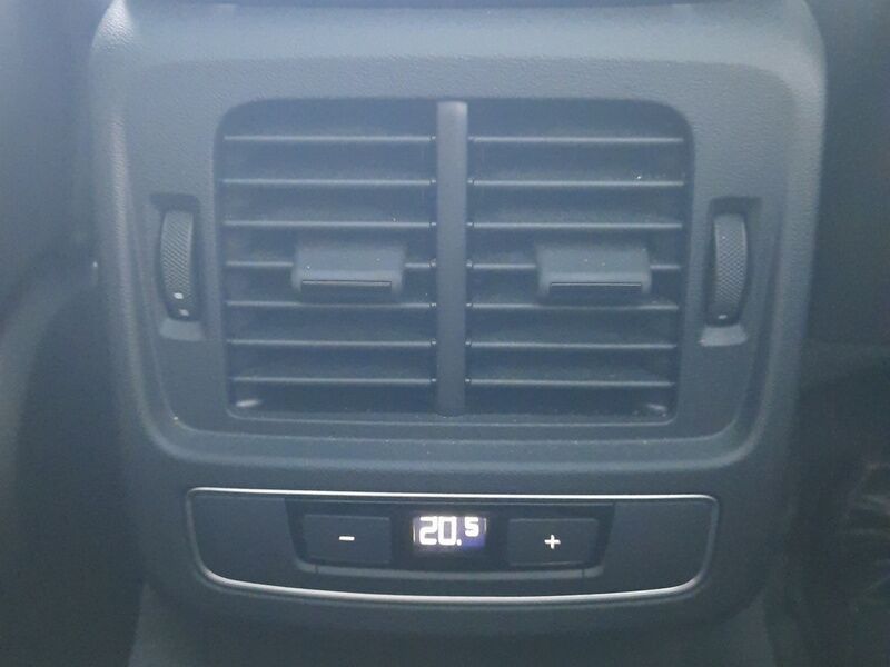 More views of Audi e-tron GT quattro