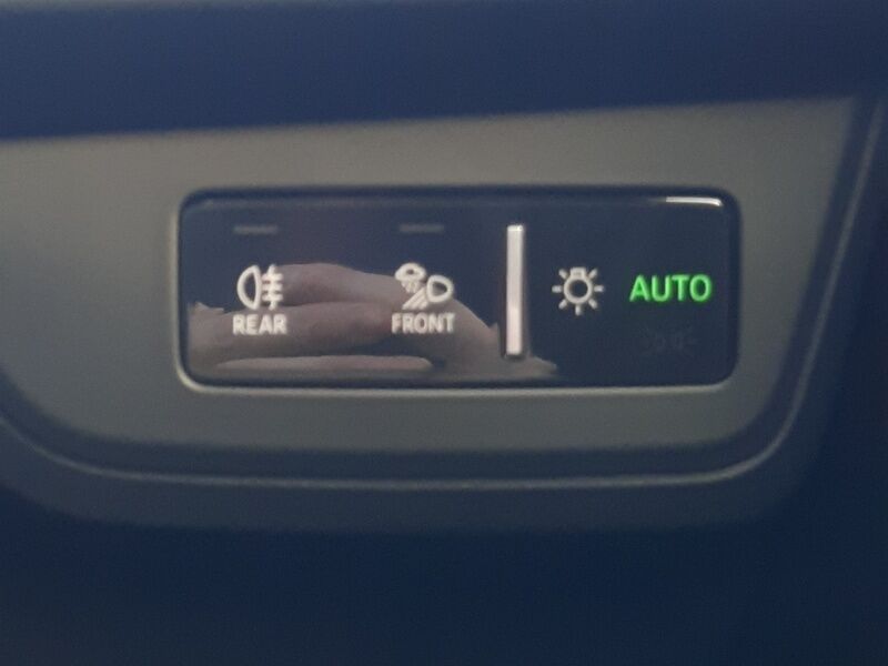 More views of Audi e-tron GT quattro