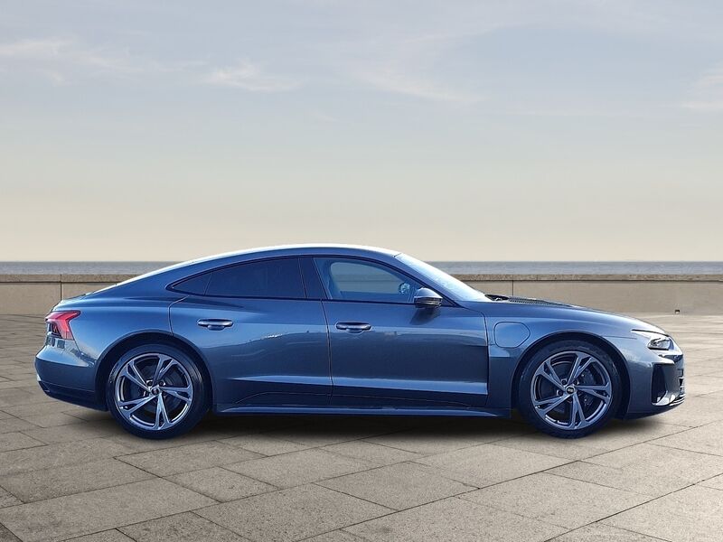 More views of Audi e-tron GT quattro