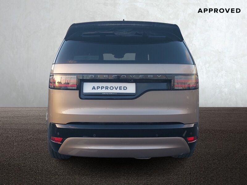 More views of Land Rover Discovery