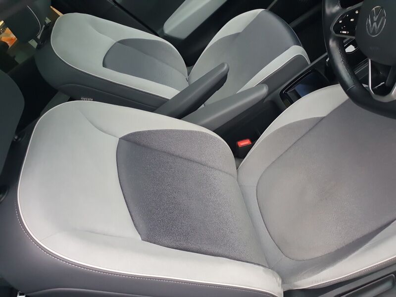 More views of Volkswagen ID.3