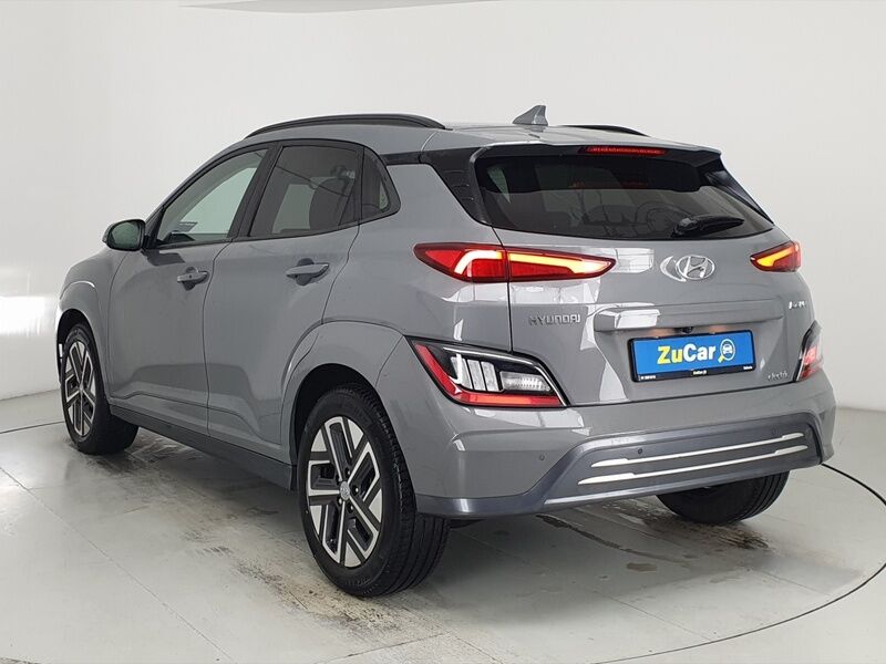 More views of Hyundai KONA