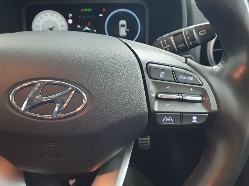 More views of Hyundai KONA