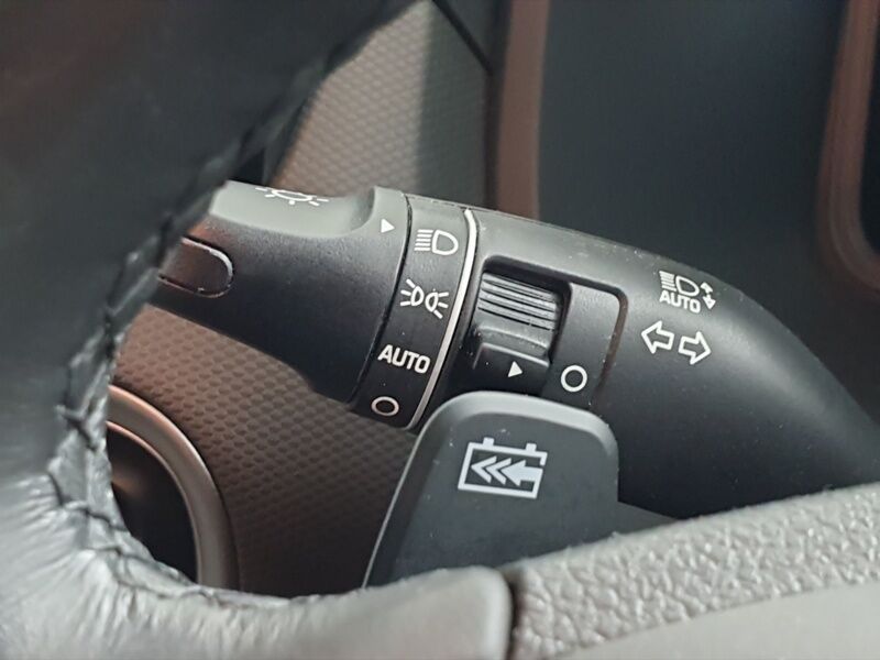 More views of Hyundai KONA