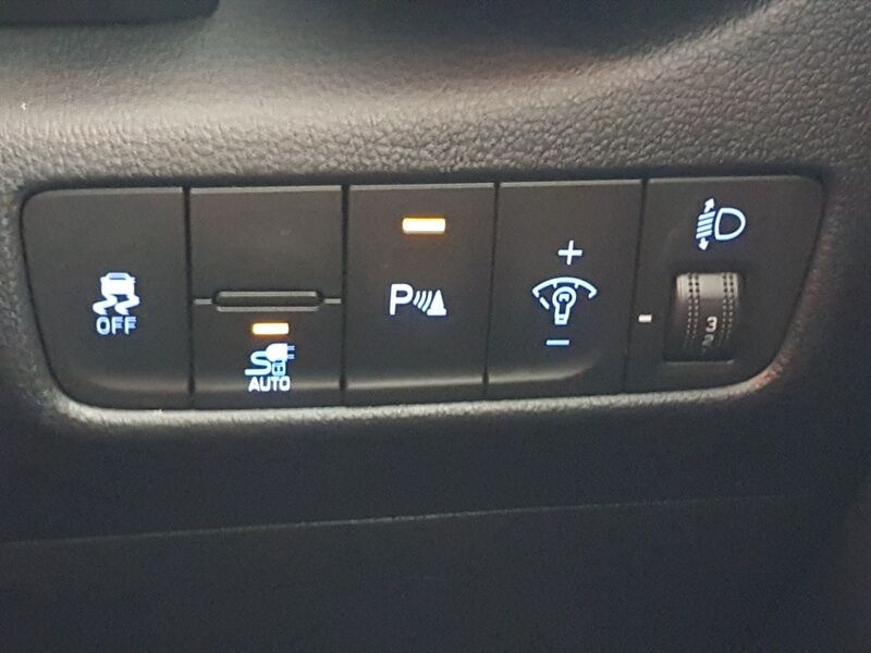 More views of Hyundai KONA