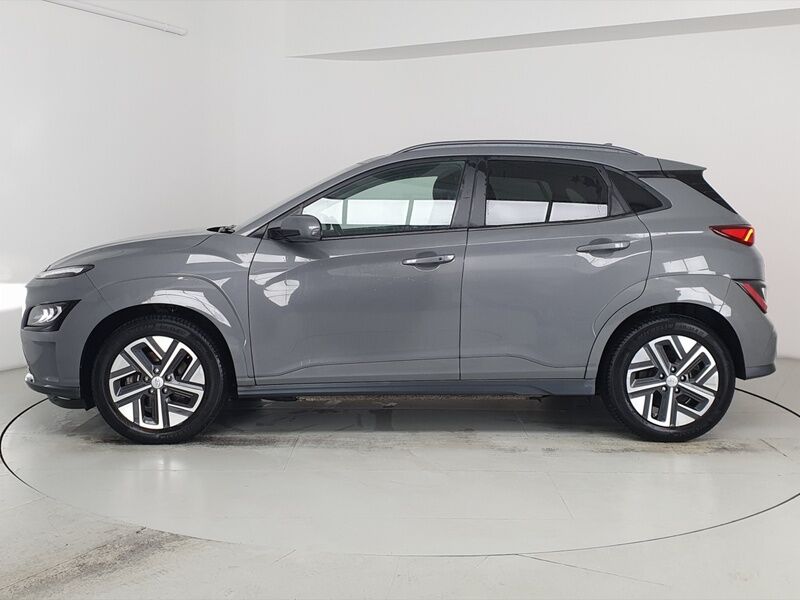 More views of Hyundai KONA