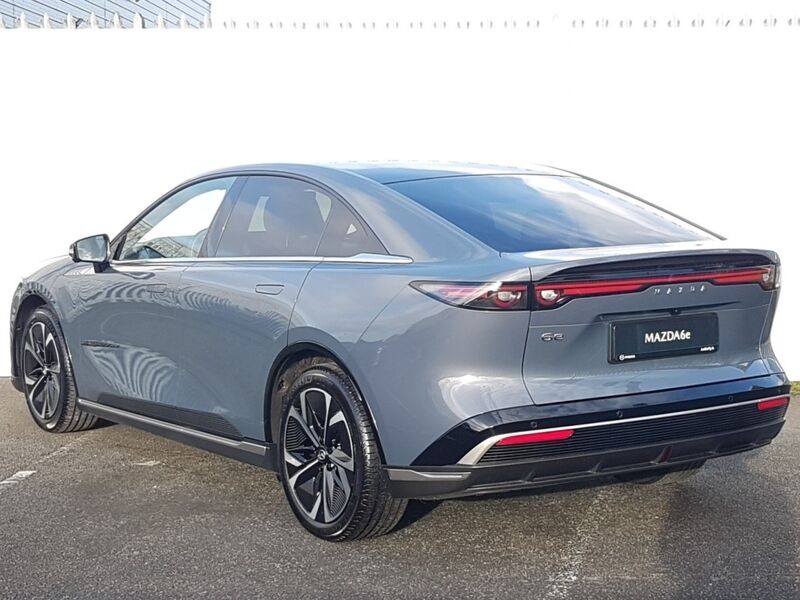 More views of Mazda 6e