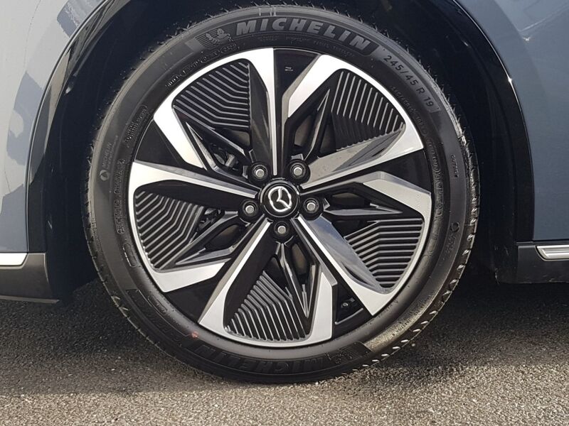 More views of Mazda 6e