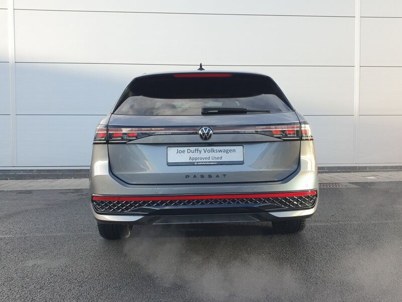 More views of Volkswagen Passat