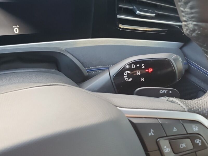 More views of Volkswagen Passat