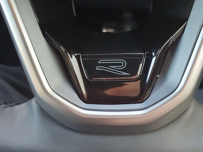 More views of Volkswagen Passat