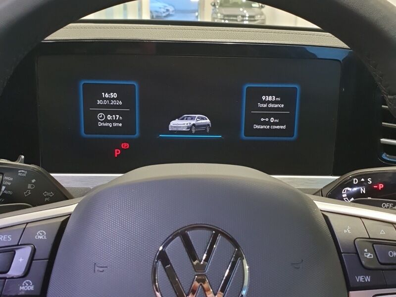 More views of Volkswagen Passat