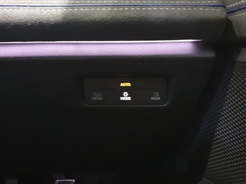 More views of Volkswagen Passat