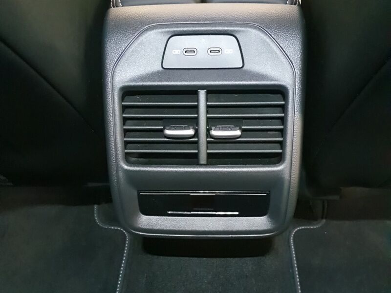 More views of Volkswagen Passat