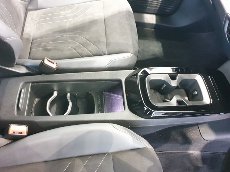 More views of Volkswagen ID.4