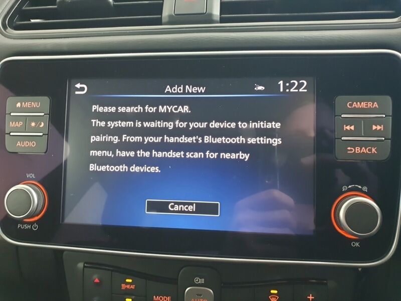 More views of Nissan Leaf