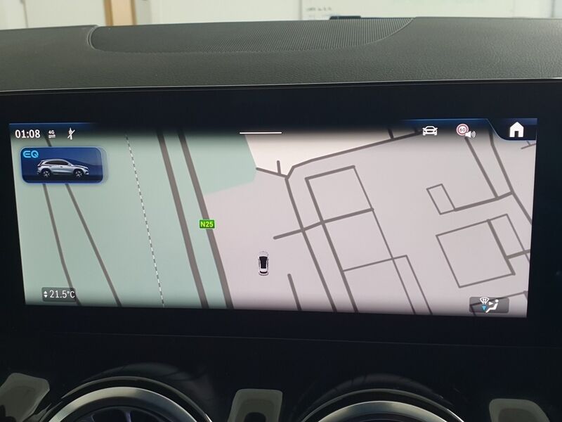 More views of Mercedes-Benz EQA