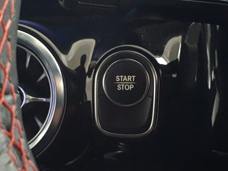 More views of Mercedes-Benz EQA