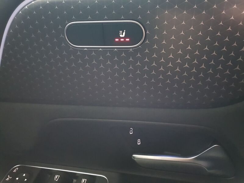 More views of Mercedes-Benz EQA