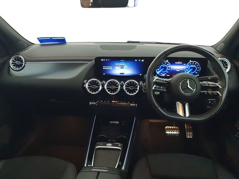 More views of Mercedes-Benz EQA