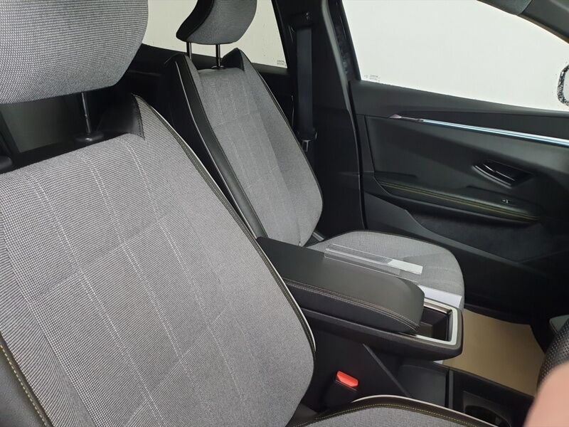 More views of Renault Megane E-Tech