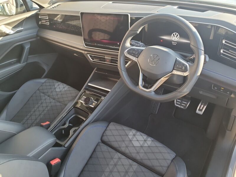 More views of Volkswagen Tiguan