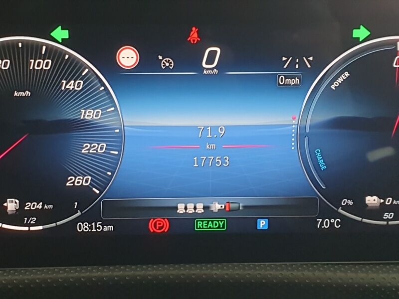 More views of Mercedes-Benz CLA