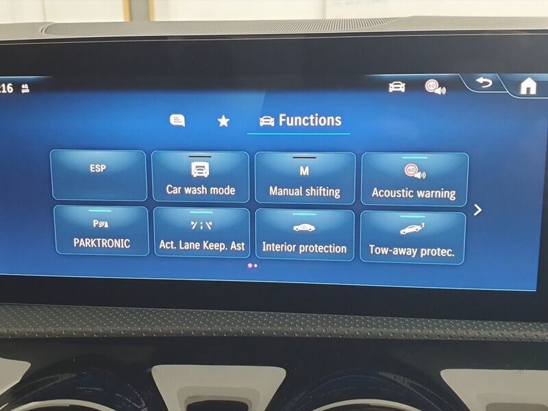 More views of Mercedes-Benz CLA