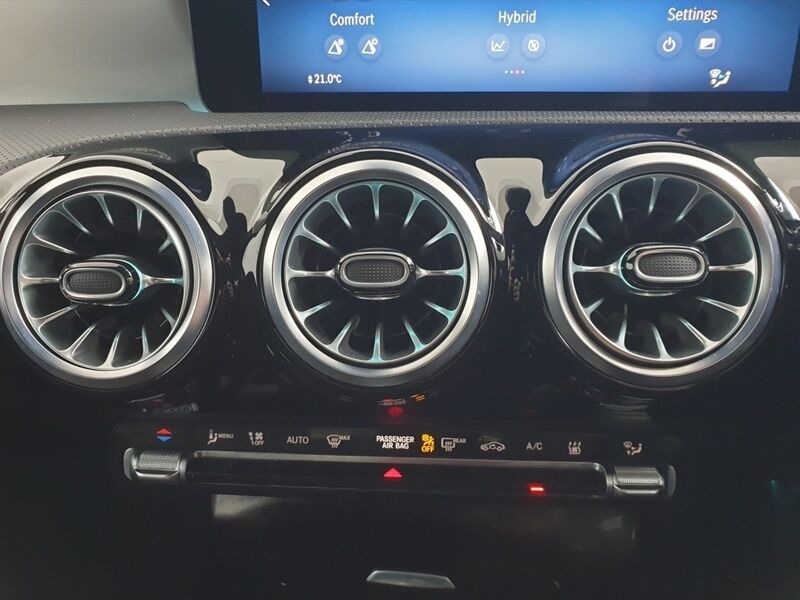 More views of Mercedes-Benz CLA