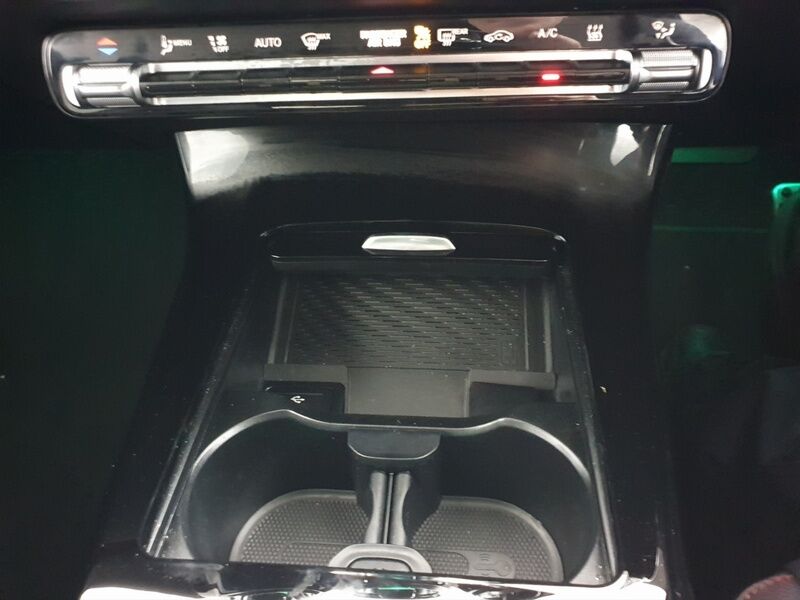 More views of Mercedes-Benz CLA