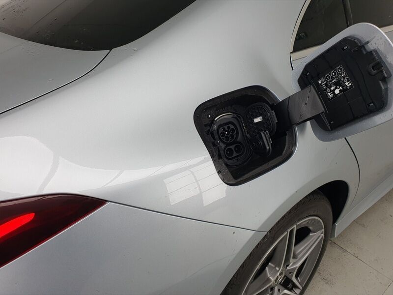 More views of Mercedes-Benz CLA