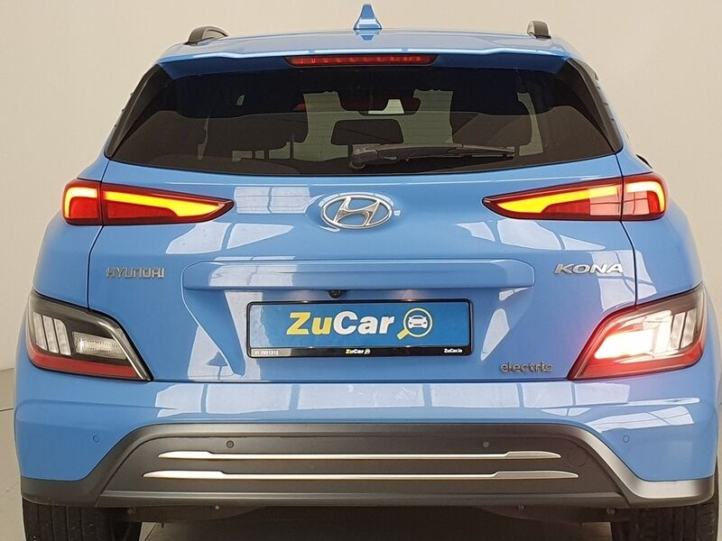 More views of Hyundai KONA