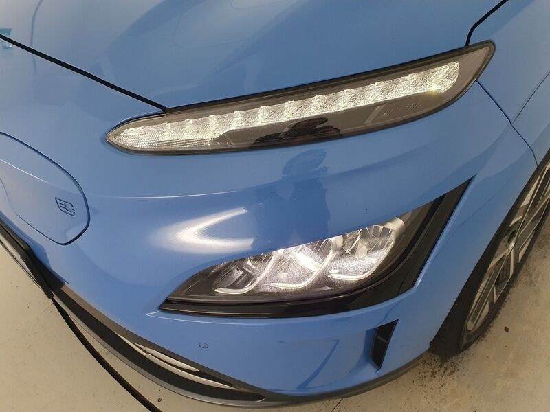 More views of Hyundai KONA