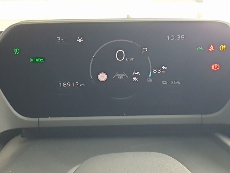 More views of Subaru Solterra