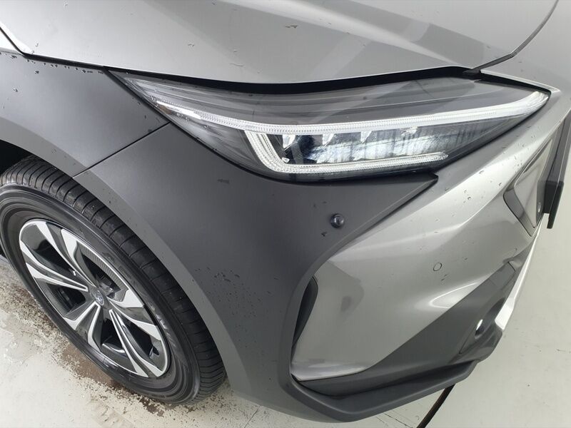 More views of Subaru Solterra