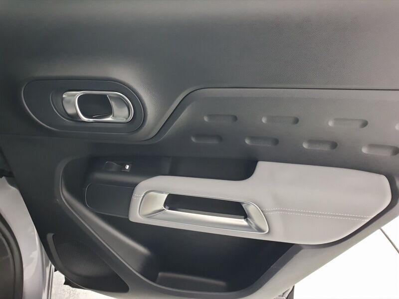 More views of Citroen C5 Aircross