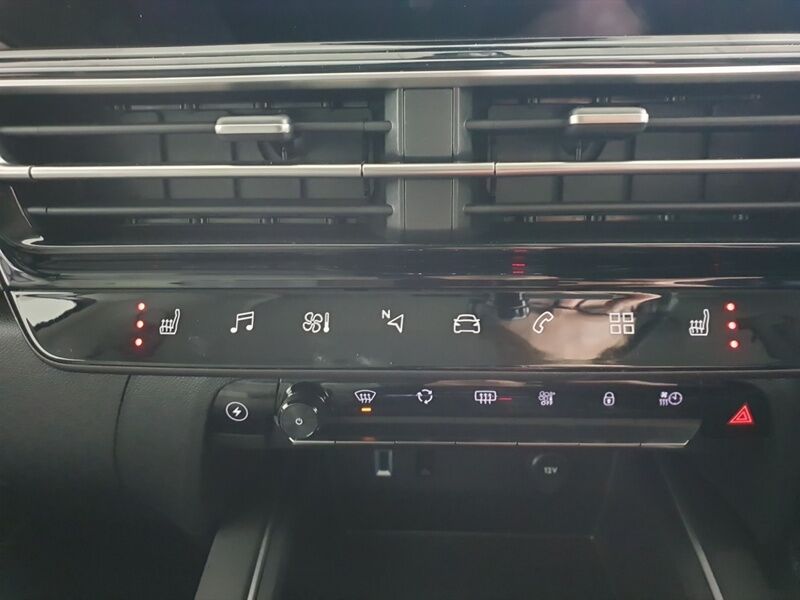 More views of Citroen C5 Aircross