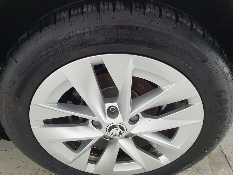 More views of Skoda Octavia