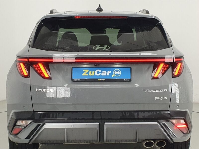 More views of Hyundai Tucson