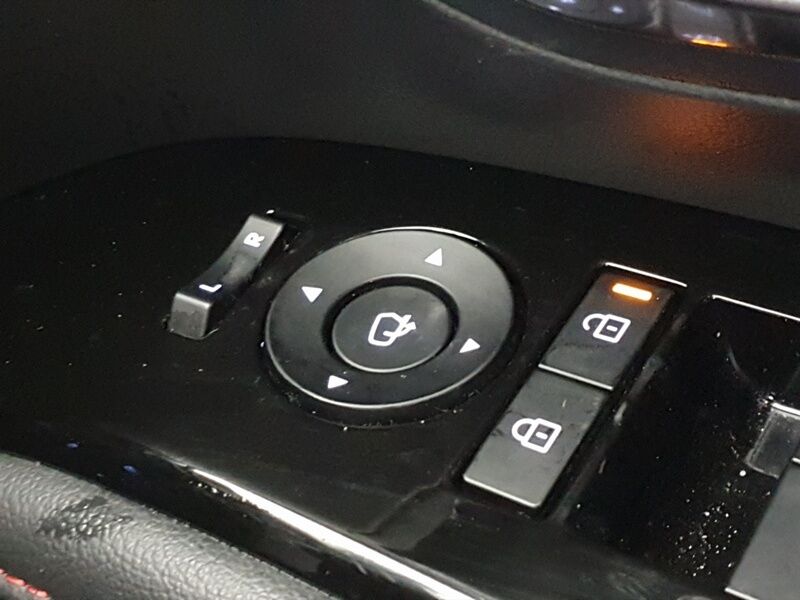 More views of Hyundai Tucson