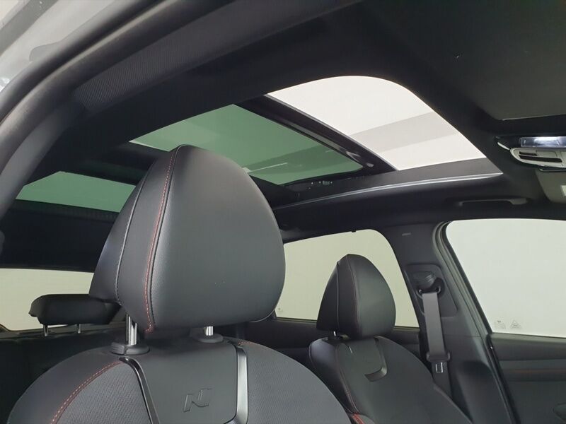 More views of Hyundai Tucson