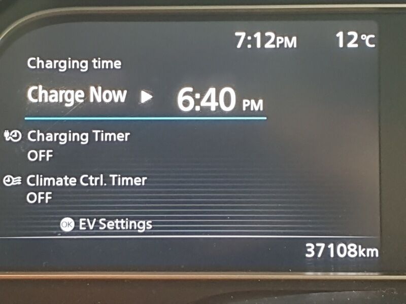 More views of Nissan Leaf
