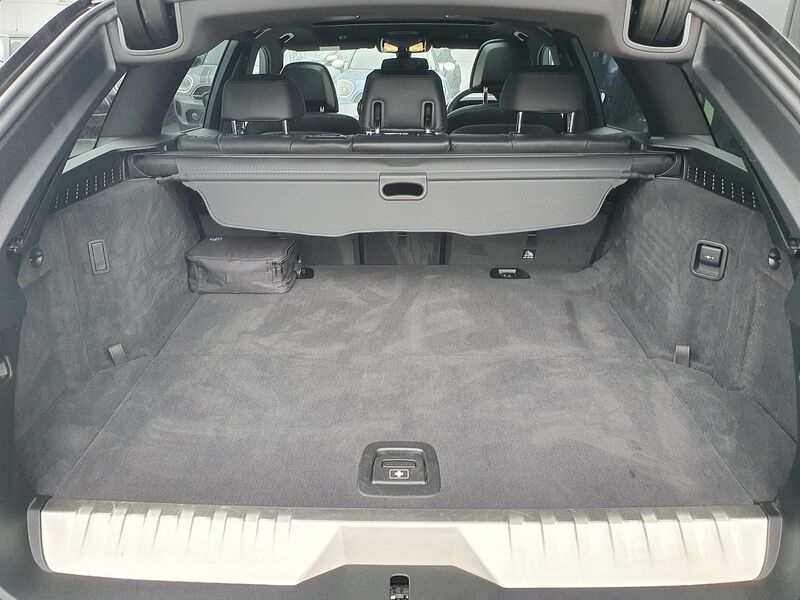 More views of BMW 5-Series