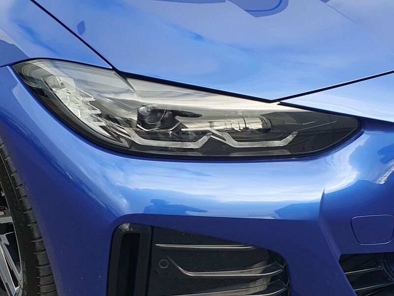 More views of BMW i4