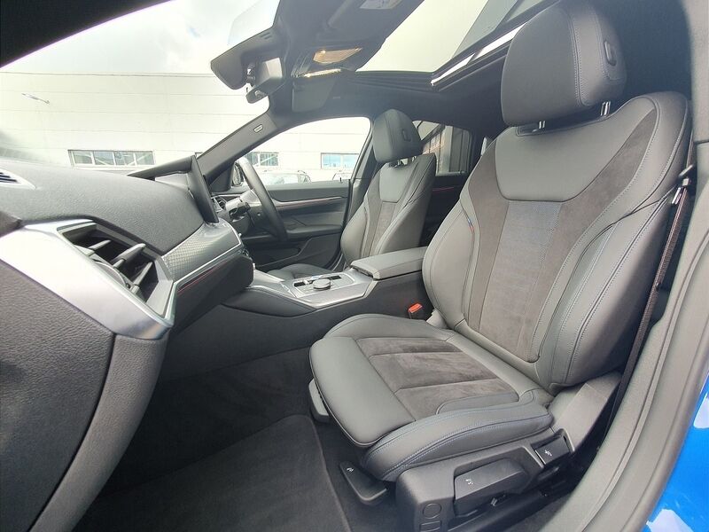 More views of BMW i4