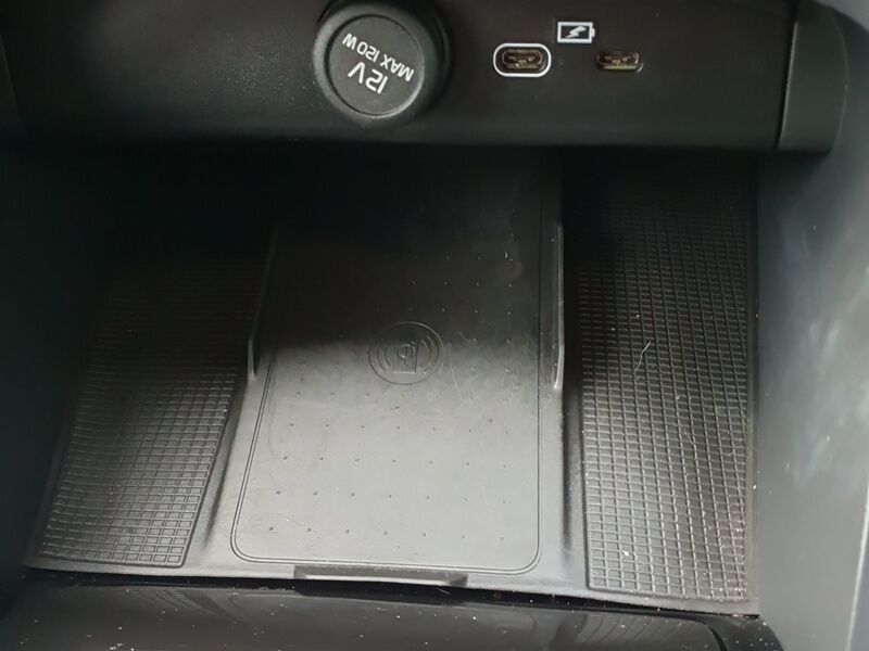 More views of Volvo XC40